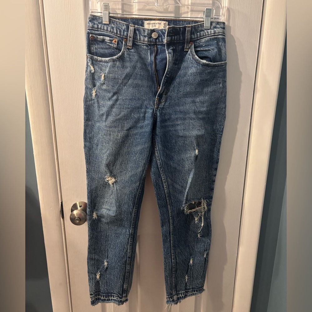 Abercrombie & Fitch Ripped Mom High Rise Jeans